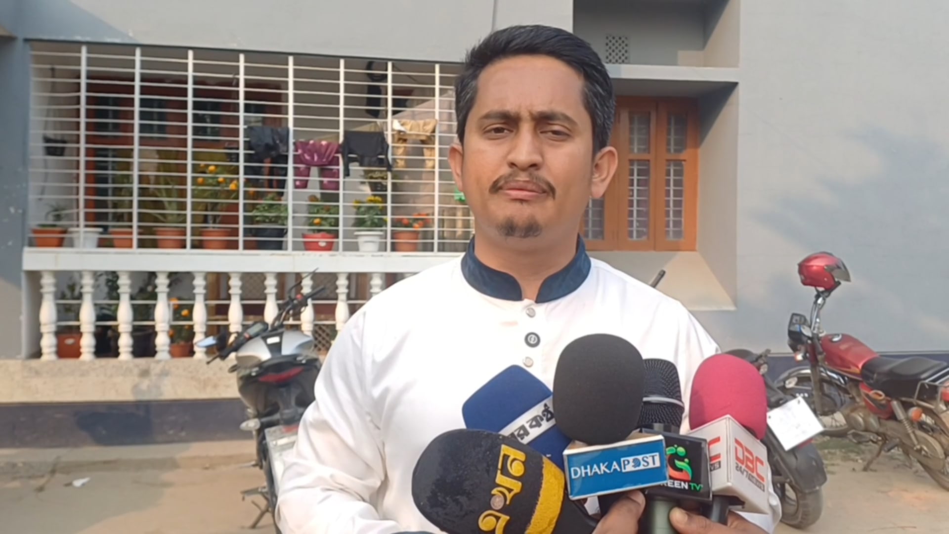 পঞ্চগড়ে এনসিপি-বিএনপি সমর্থকদের সংঘর্ষ, আহত ১৩