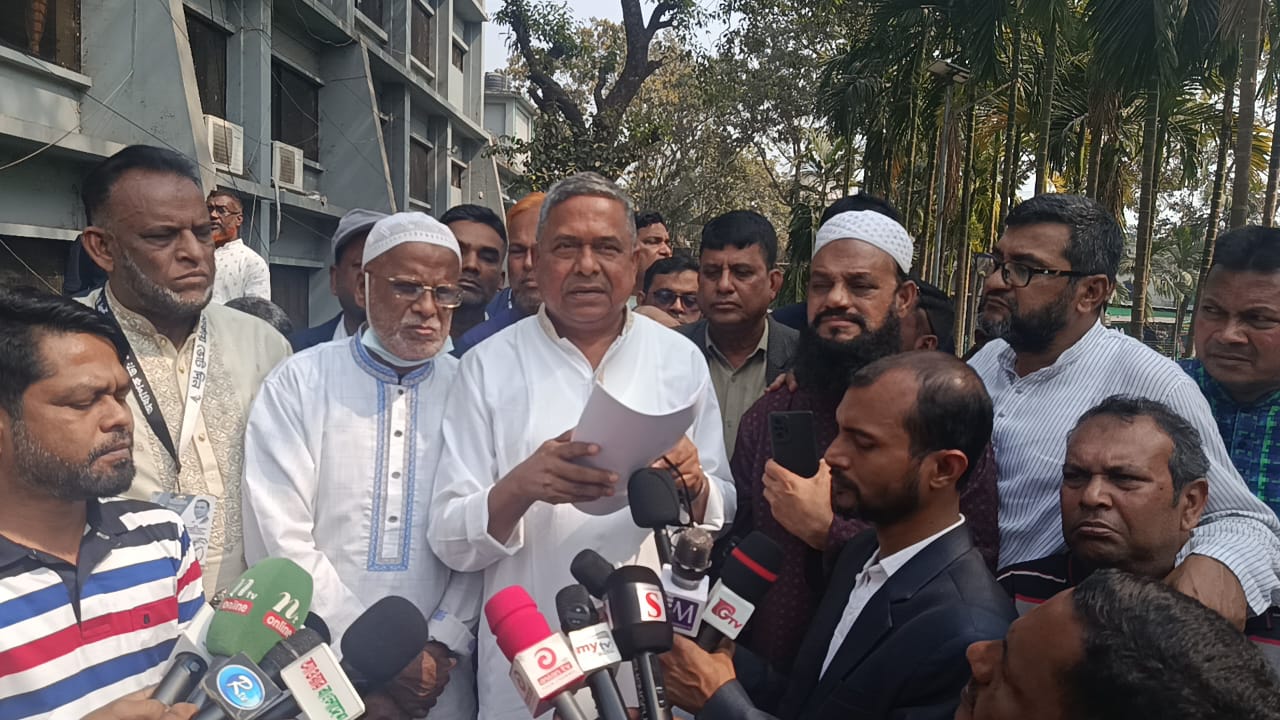 শ্রীপুরে অপপ্রচারের বিরুদ্ধে গাজীপুর-৩ আসনের বিএনপি প্রার্থীর সংবাদ সম্মেলন