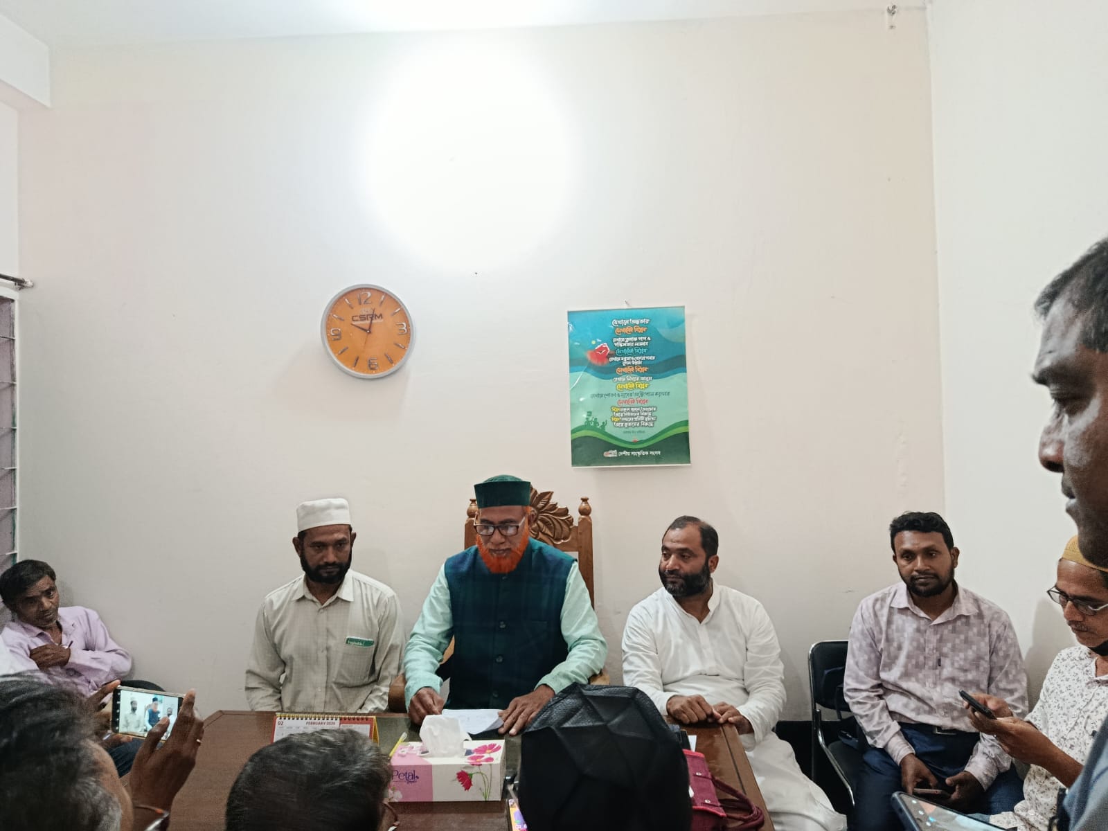 শরণখোলায় প্রবাসী মাসুমের মৃত্যুর সুষ্ঠু তদন্তের দাবিতে এমপি অধ্যক্ষ আব্দুল আলিমের মোড়েলগঞ্জে সংবাদ সম্মেলন