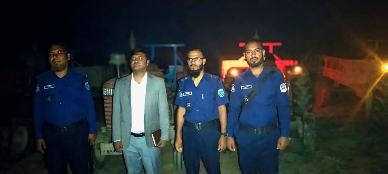 উলিপুরে অবৈধভাবে মাটি কাটার দায়ে ভ্রাম্যমাণ আদালতের অভিযান, ২ লাখ টাকা জরিমানা
