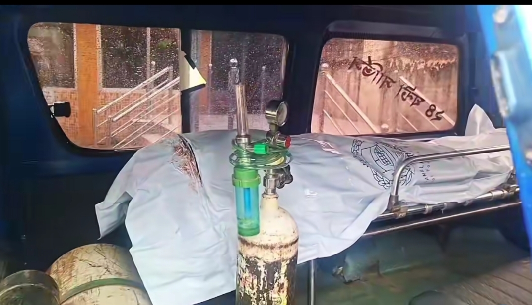 রক্তাক্ত সীতাকুণ্ড: ভাটেরখীল সড়কের পাশে মিলল যুবকের লাশ