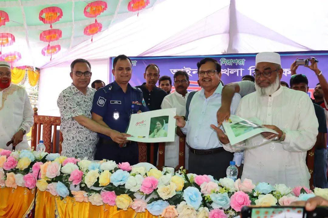 পাবনা থানা’র আয়োজনে আইন-শৃঙ্খলা বিষয়ক মতবিনিময় সভা অনুষ্ঠিত