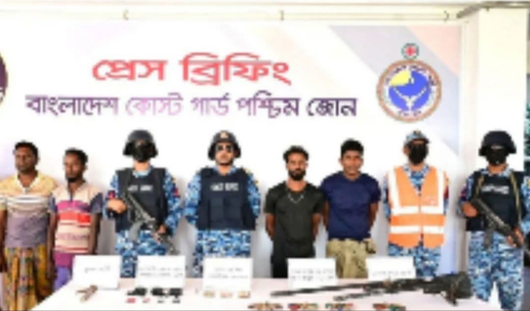 শরনখোলার সোহাগ হাওলাদার আগ্নেয়াস্ত্র ও গুলি এবং জিম্মি ৩ জেলে উদ্ধারসহ ২ বনদস্যু আটক